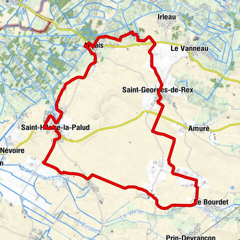 Église Saint-Hilaire - Au Vieux Mignon - Église Saint-Cyr - Église Saint-Georges