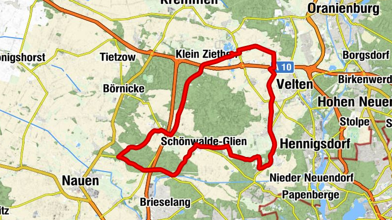 An den Koppeln - Kirche Schönwalde-Dorf - Weinberg - Wehrkirche Vehlefanz