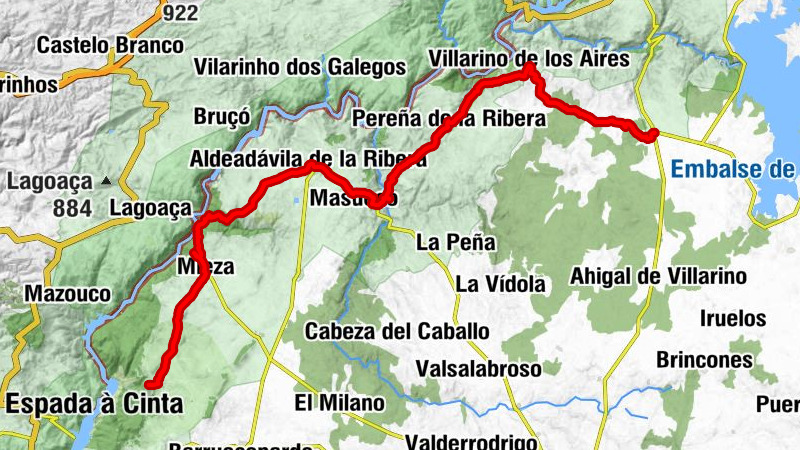 La Retoñera de Arribes - Iglesia Santa María la Mayor - El Castillo - Bar - Restaurante El Rollo