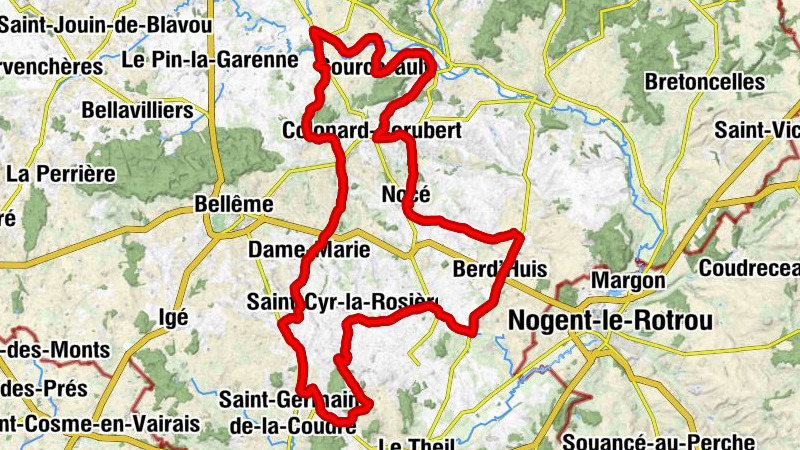 Nocé - Église Saint-Martin - Église Saint-Pierre - Église de la Très-Sainte-Trinité