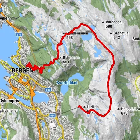 Floyen to Ulriken in April, lots of snow